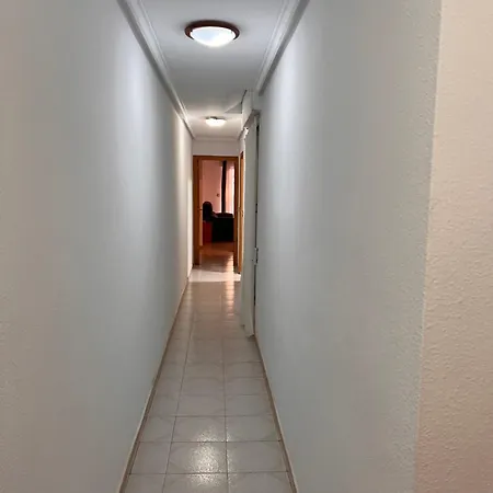 Big One Bedroom Next To Beach.